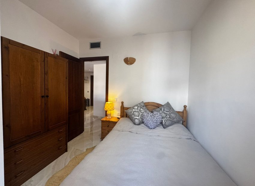 Resale - Apartments - Flats - Punta Prima