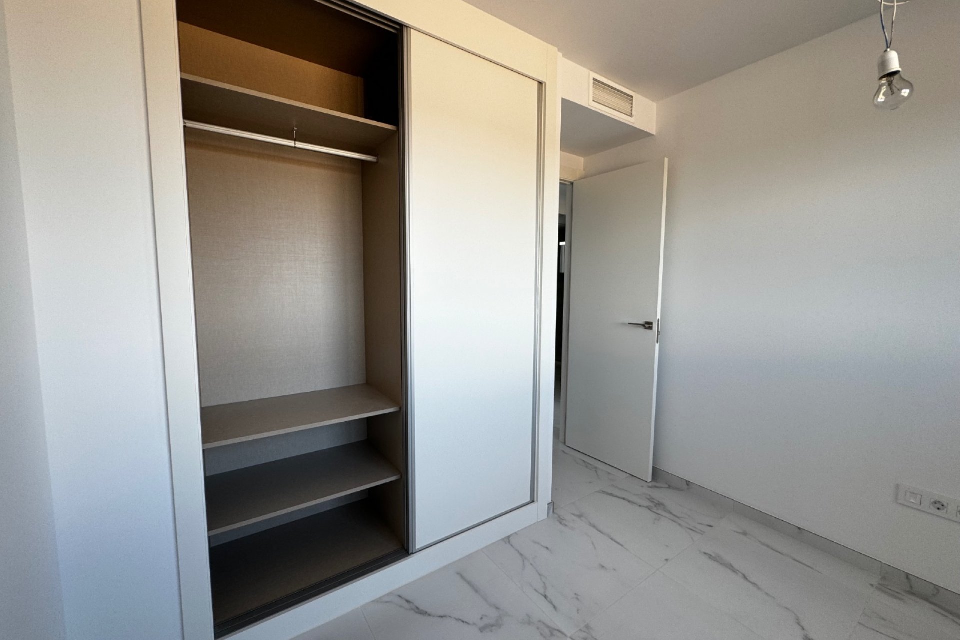 Resale - Apartments - Flats - Punta Prima