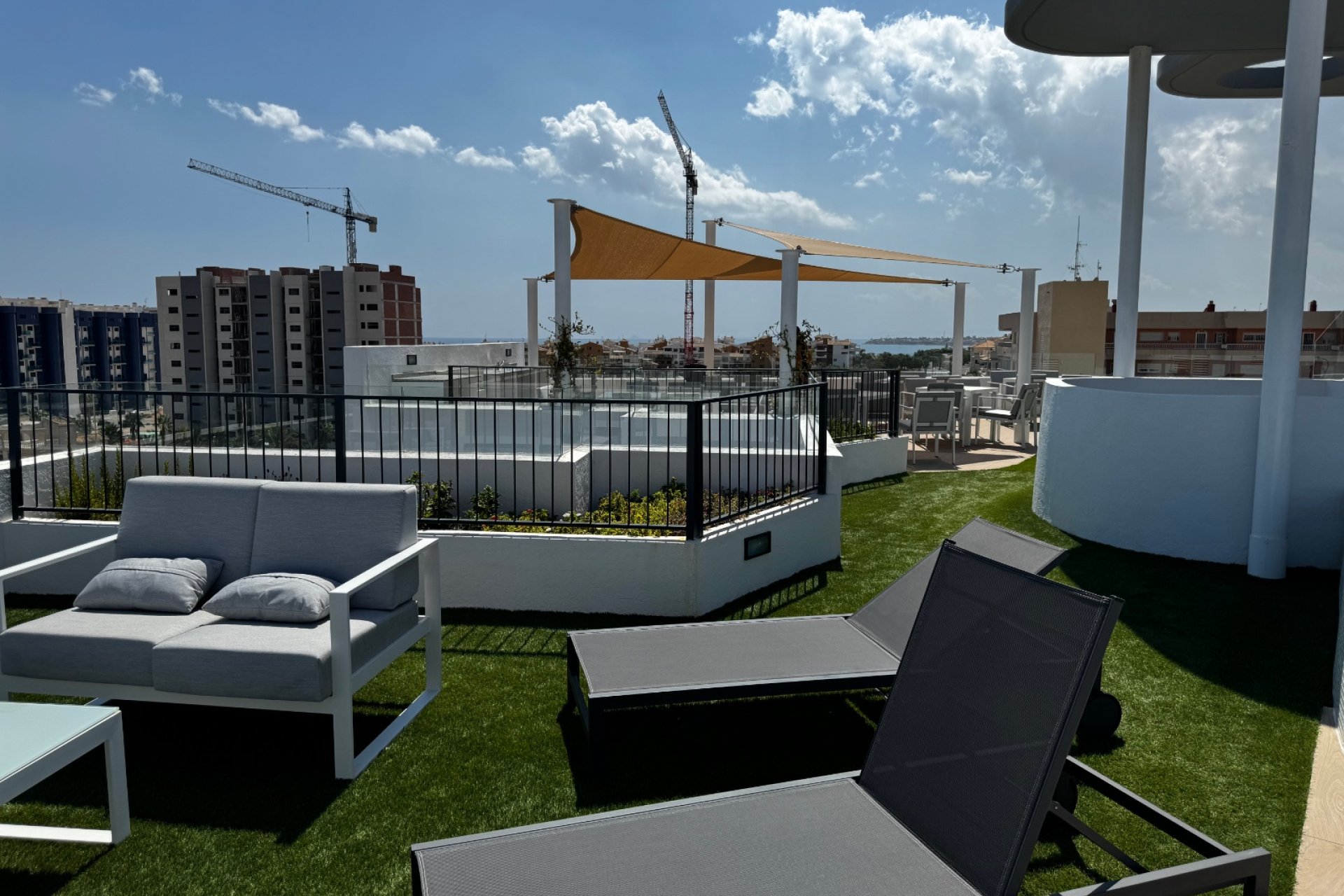 Resale - Apartments - Flats - Punta Prima