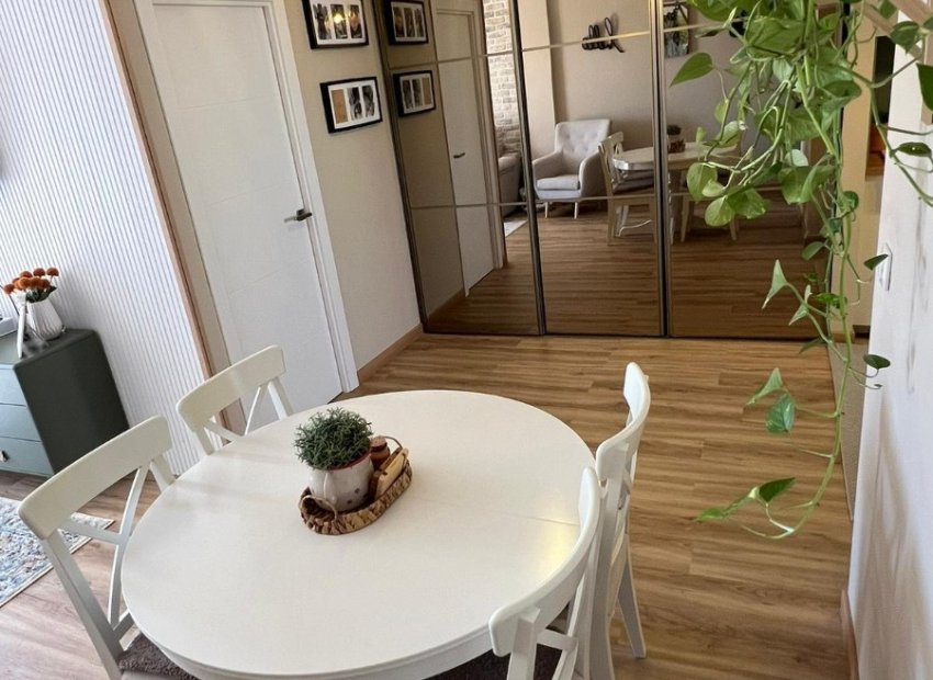 Resale - Apartments - Flats - Torre de la Horadada