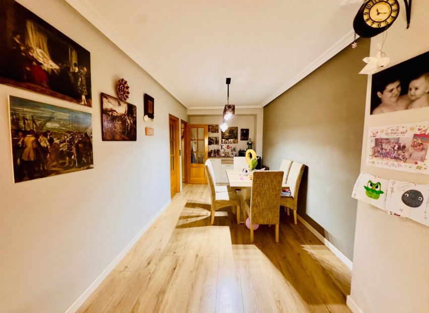 Resale - Apartments - Flats - Torrevieia - Center
