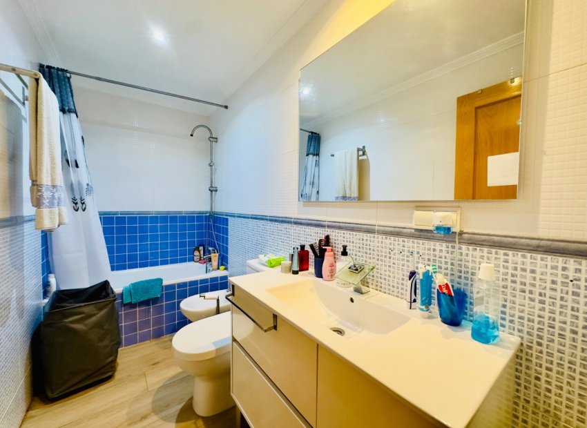 Resale - Apartments - Flats - Torrevieia - Center