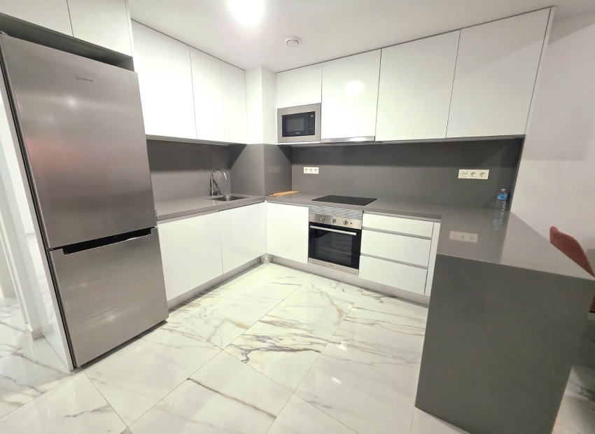 Resale - Apartments - Flats - Torrevieia - Center