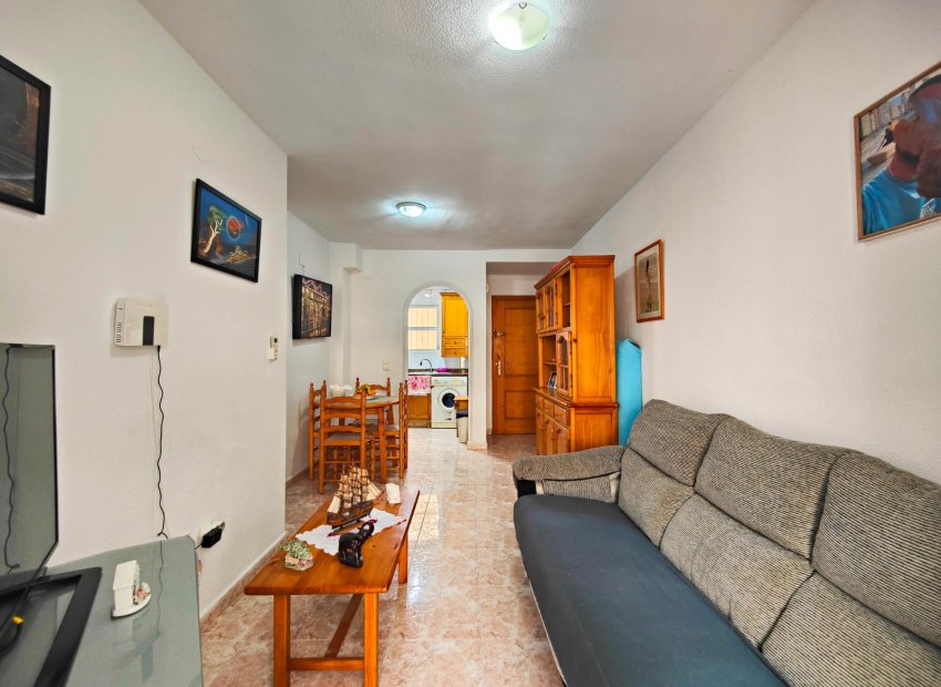 Resale - Apartments - Flats - Torrevieia - Center