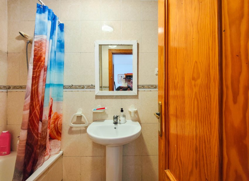 Resale - Apartments - Flats - Torrevieia - Center