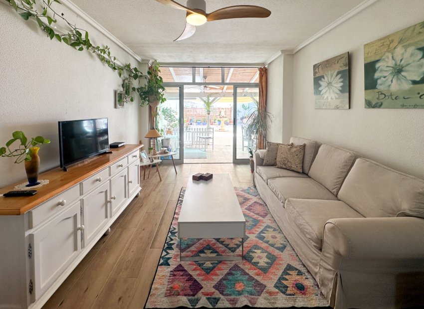 Resale - Apartments - Flats - Torrevieia - Center