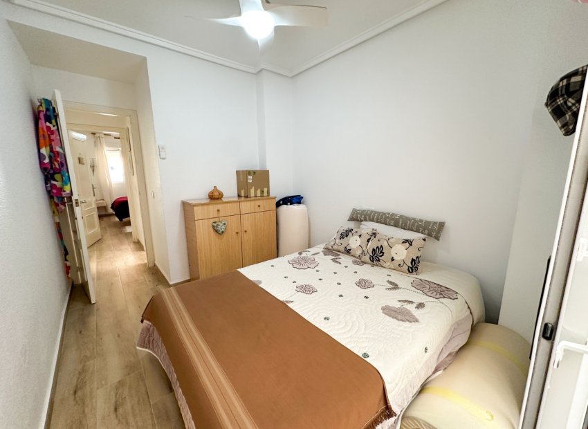 Resale - Apartments - Flats - Torrevieia - Center