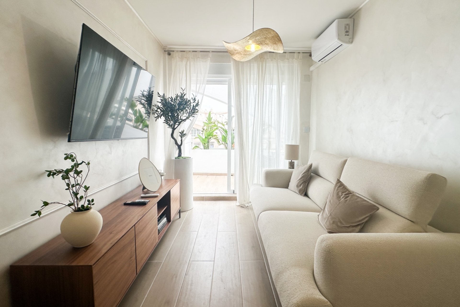 Resale - Apartments - Flats - Torrevieia - Center
