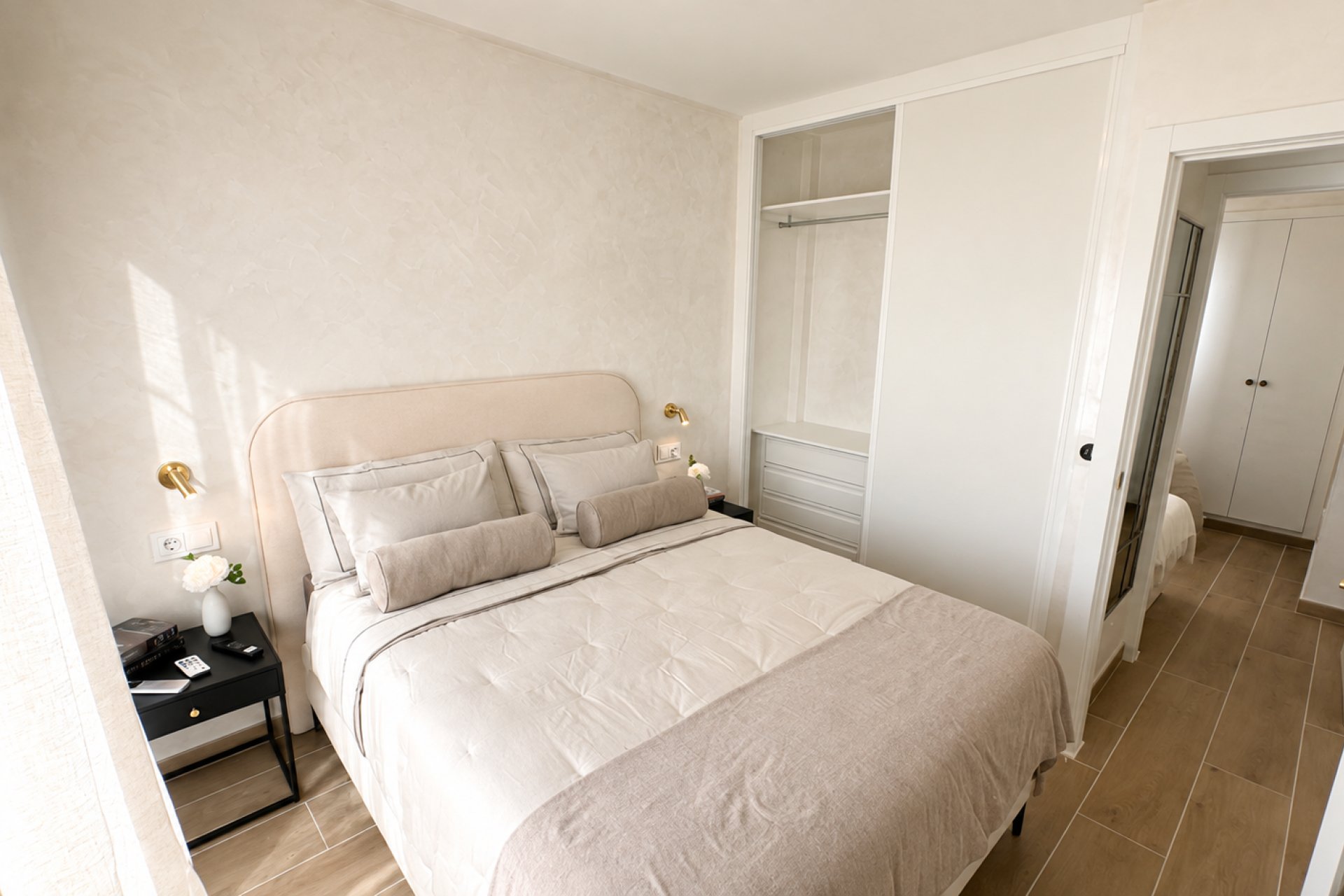 Resale - Apartments - Flats - Torrevieia - Center