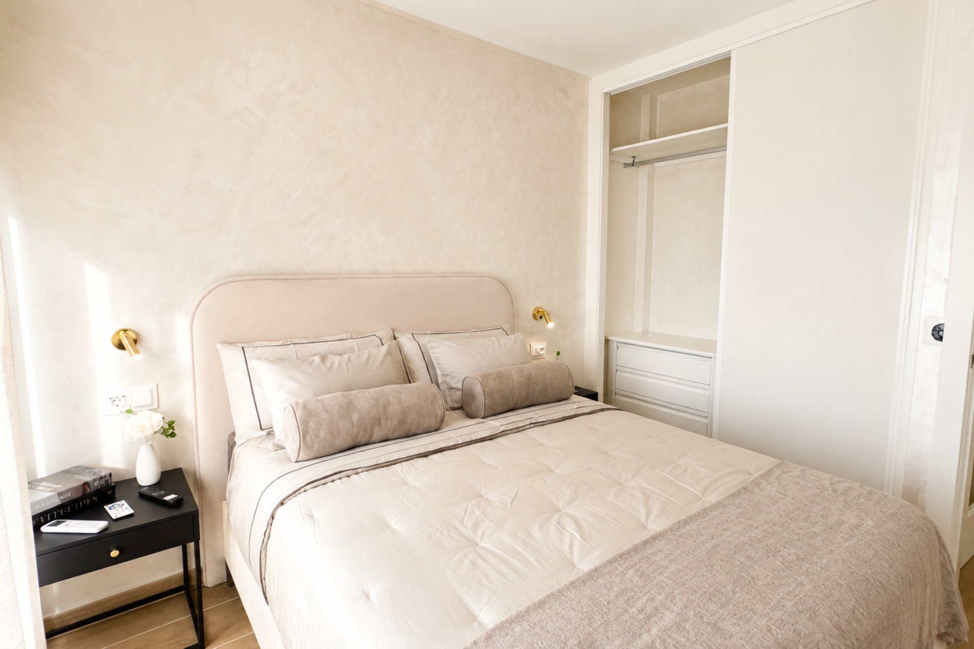 Resale - Apartments - Flats - Torrevieia - Center
