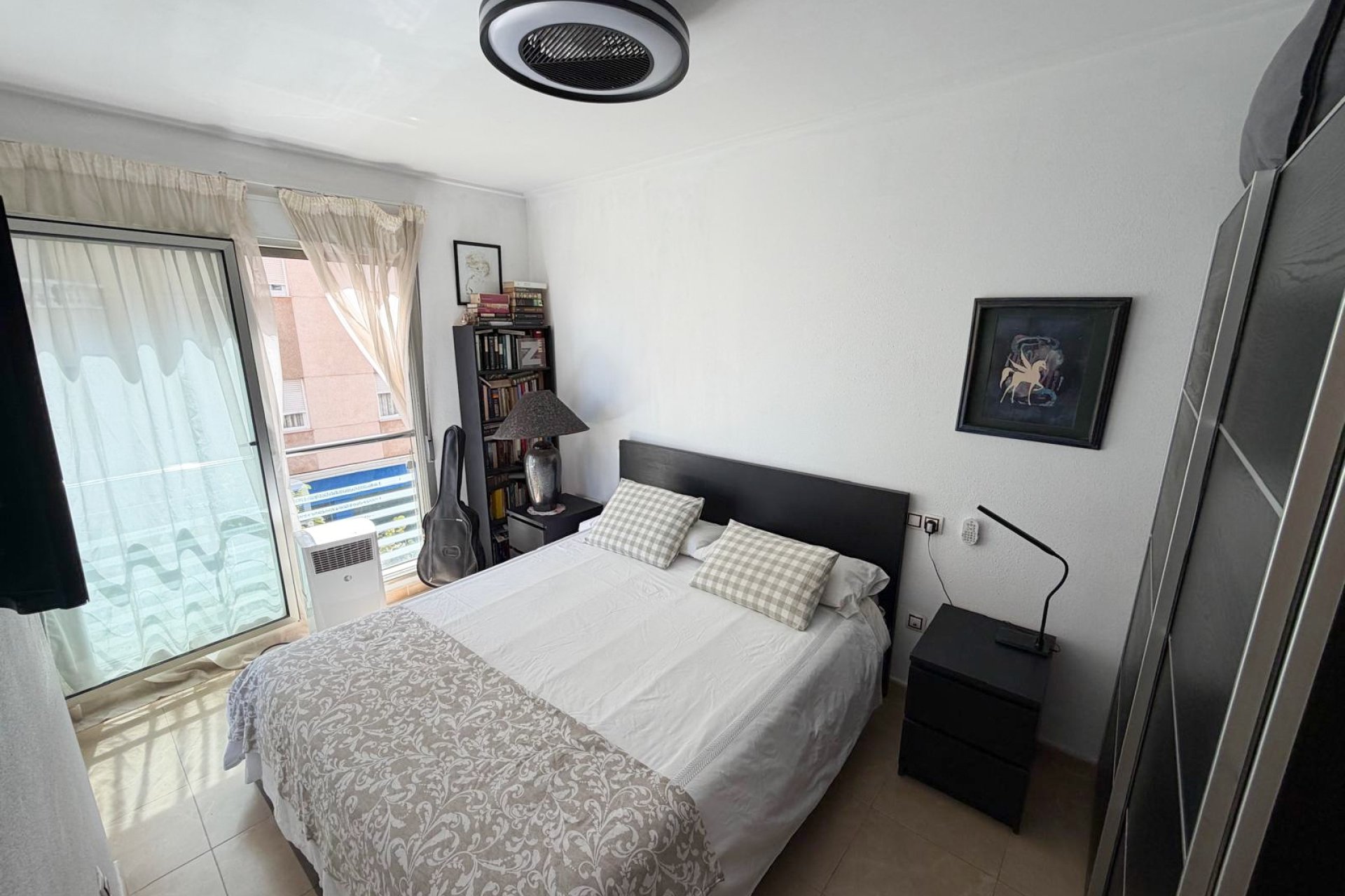 Resale - Apartments - Flats - Torrevieia - Center