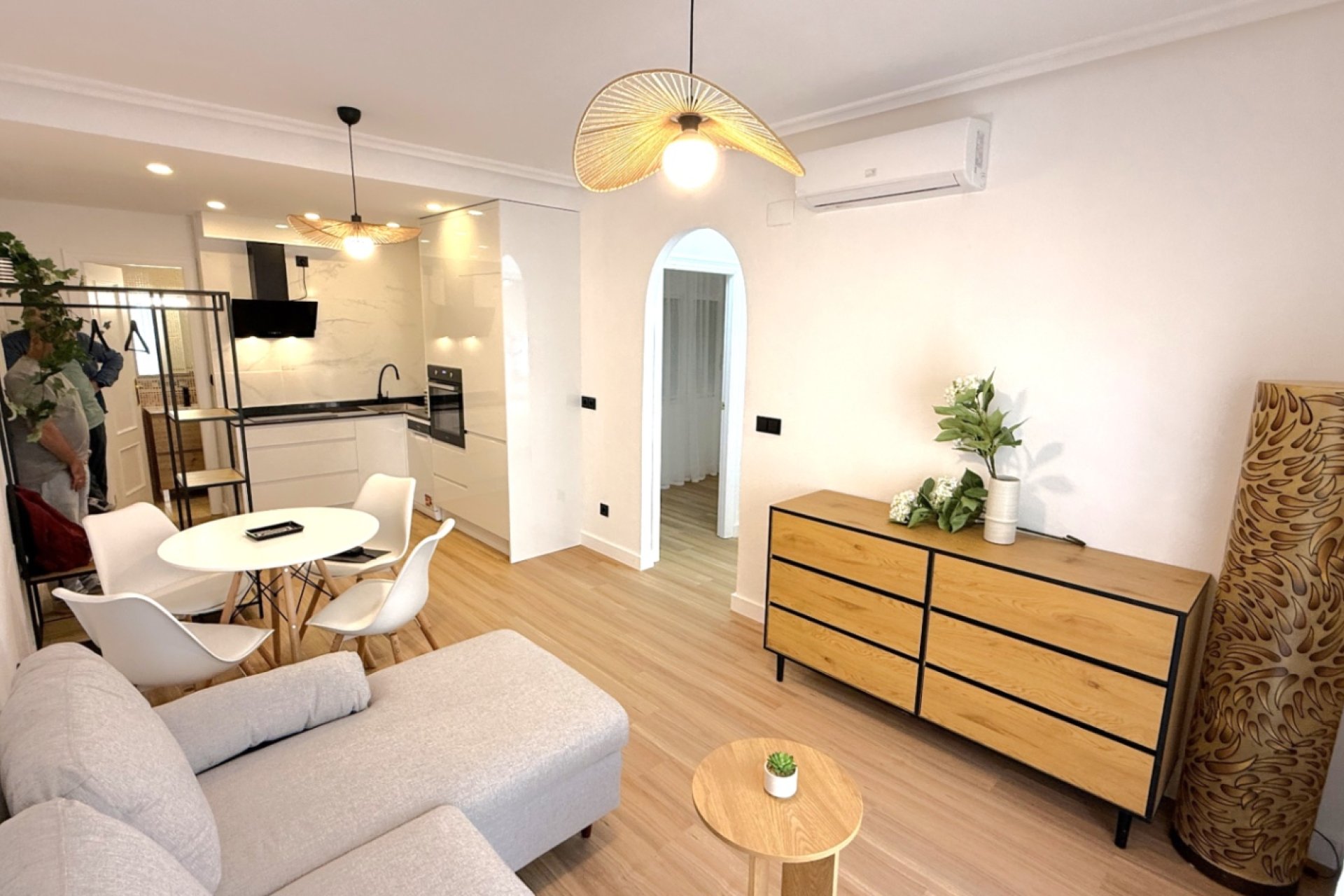Resale - Apartments - Flats - Torrevieia - Costa Blanca