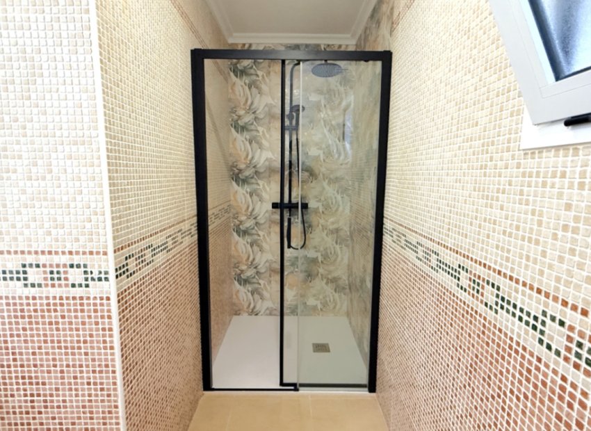 Resale - Apartments - Flats - Torrevieia - Costa Blanca