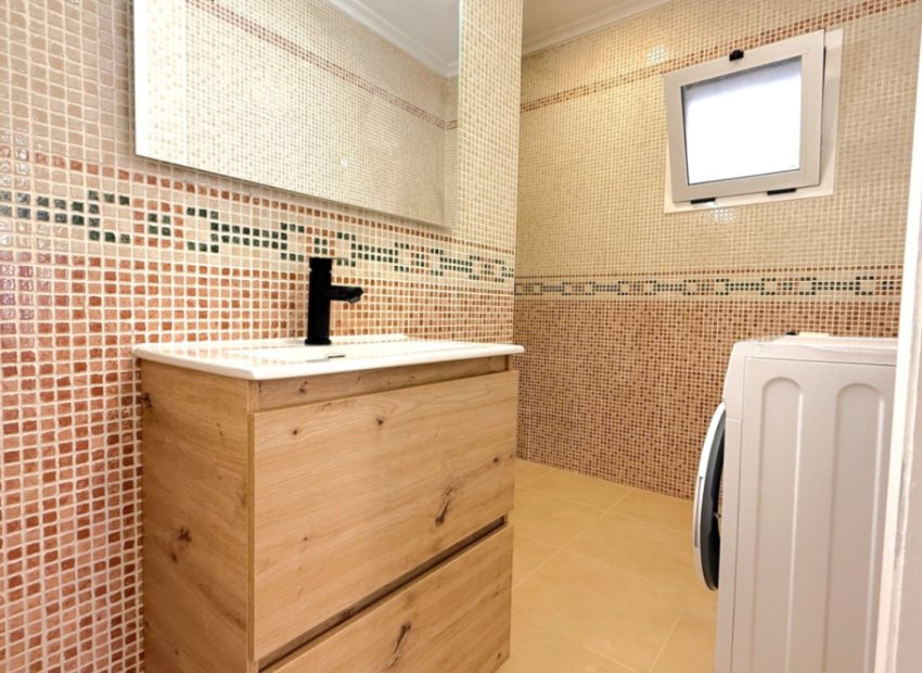 Resale - Apartments - Flats - Torrevieia - Costa Blanca