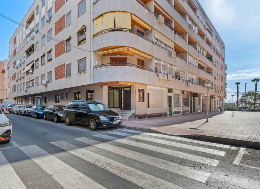 Resale - Apartments - Flats - Torrevieia - El Acequión - Los Náufragos