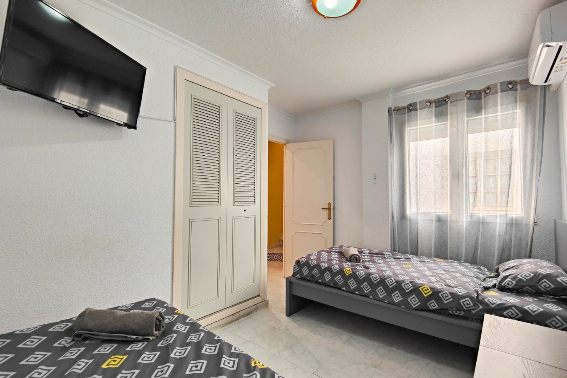 Resale - Apartments - Flats - Torrevieia - La Mata