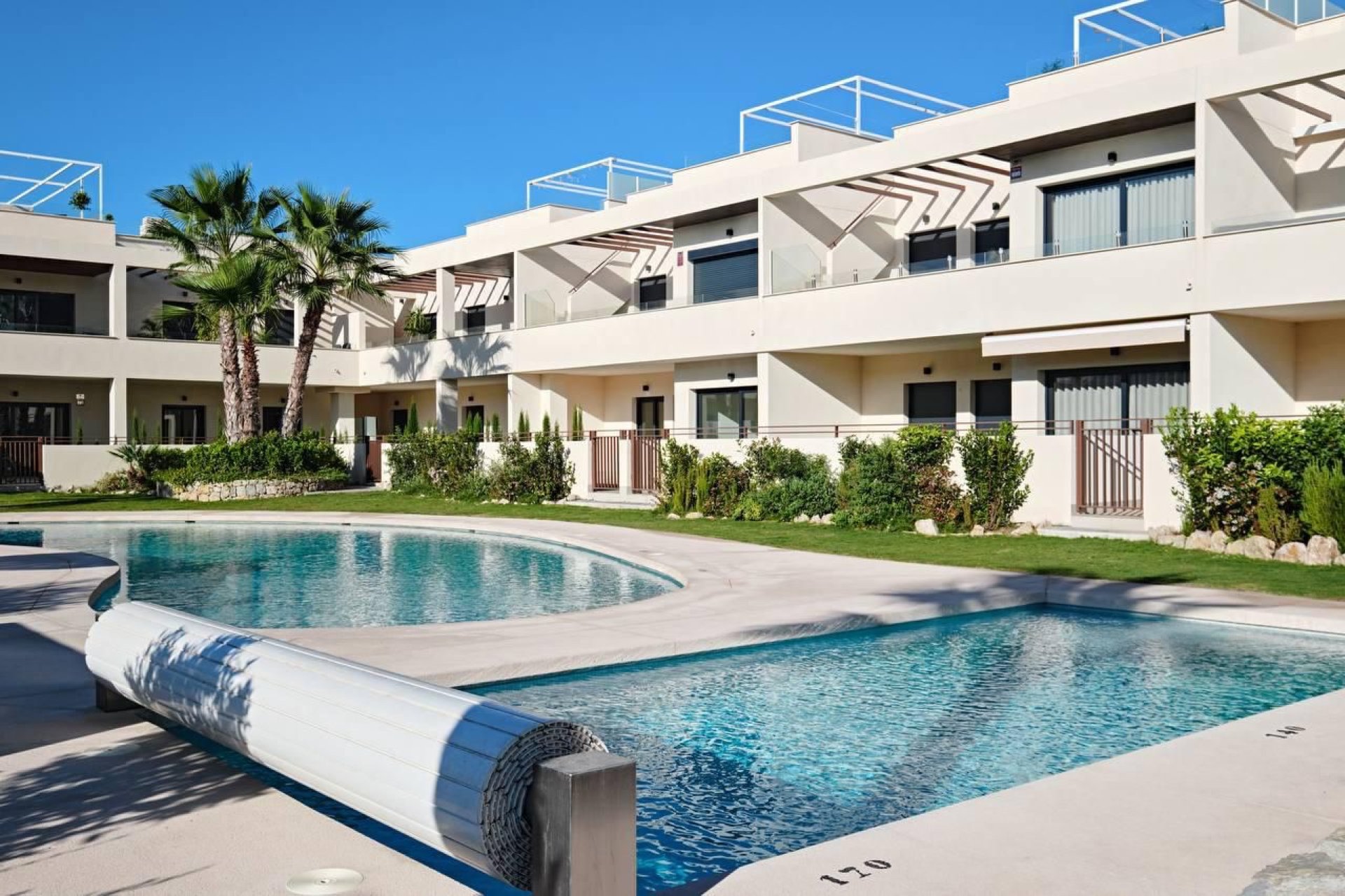 Resale - Apartments - Flats - Torrevieia - La Veleta