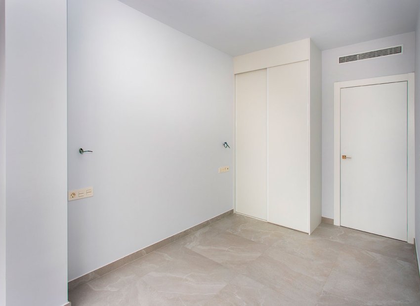 Resale - Apartments - Flats - Torrevieia - Playa del Cura