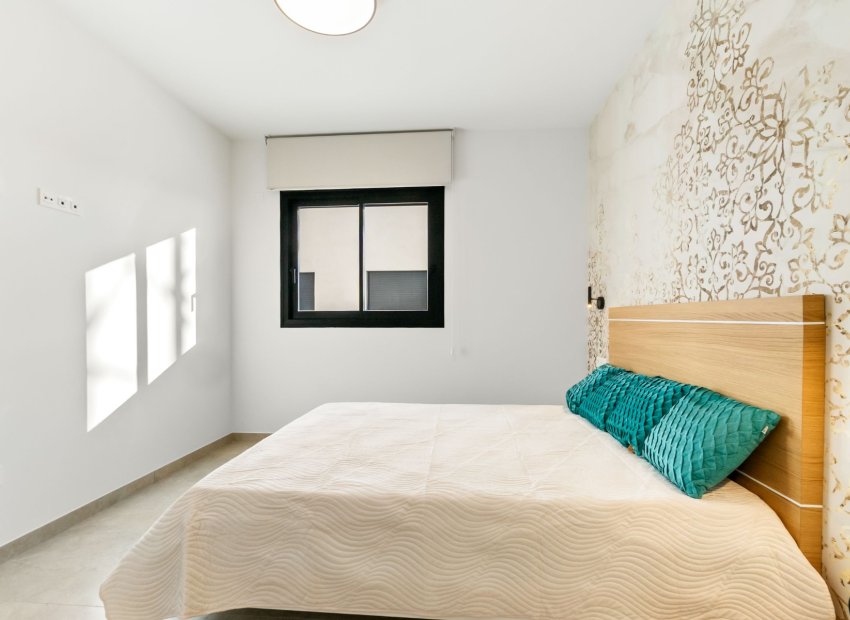 Resale - Apartments - Flats - Torrevieia - Playa del Cura