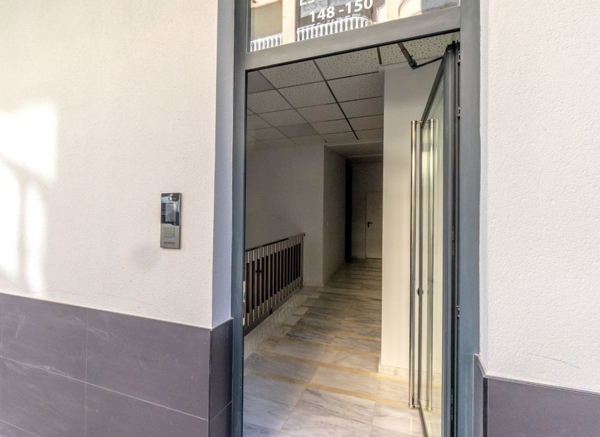 Resale - Apartments - Flats - Torrevieia - Playa del Cura