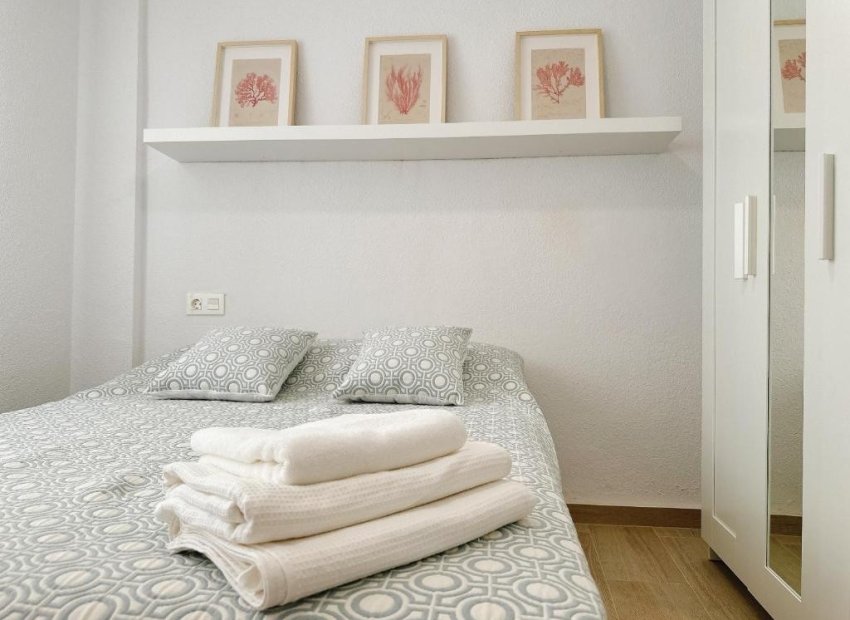 Resale - Apartments - Flats - Torrevieia - Playa del Cura
