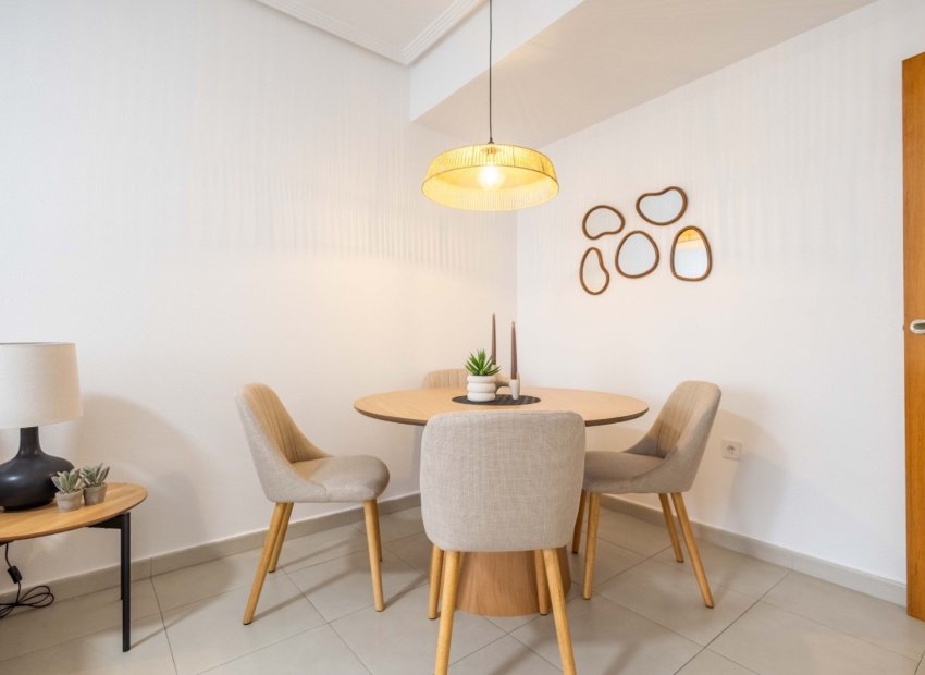 Resale - Apartments - Flats - Torrevieia - Playa del Cura