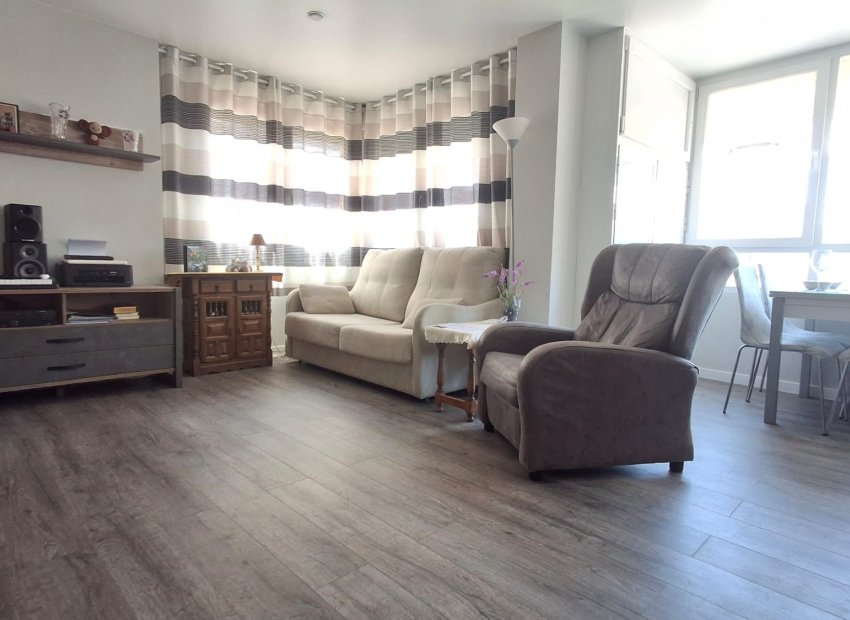 Resale - Apartments - Flats - Torrevieia - Playa del Cura