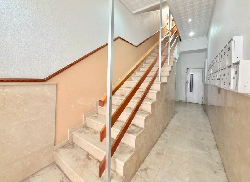 Resale - Apartments - Flats - Torrevieia - Playa del Cura