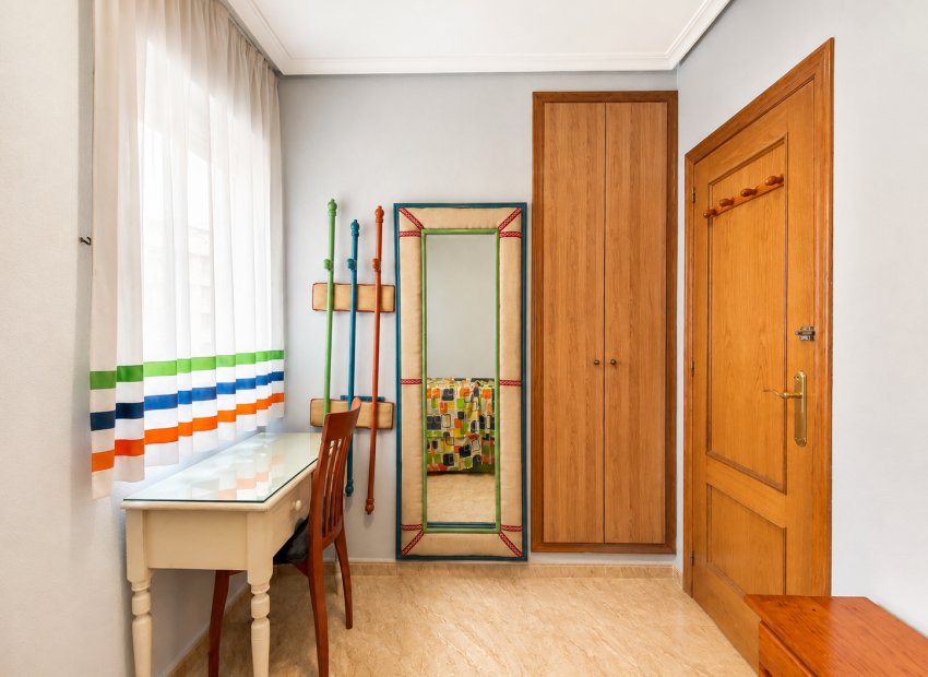 Resale - Apartments - Flats - Torrevieia - Playa del Cura