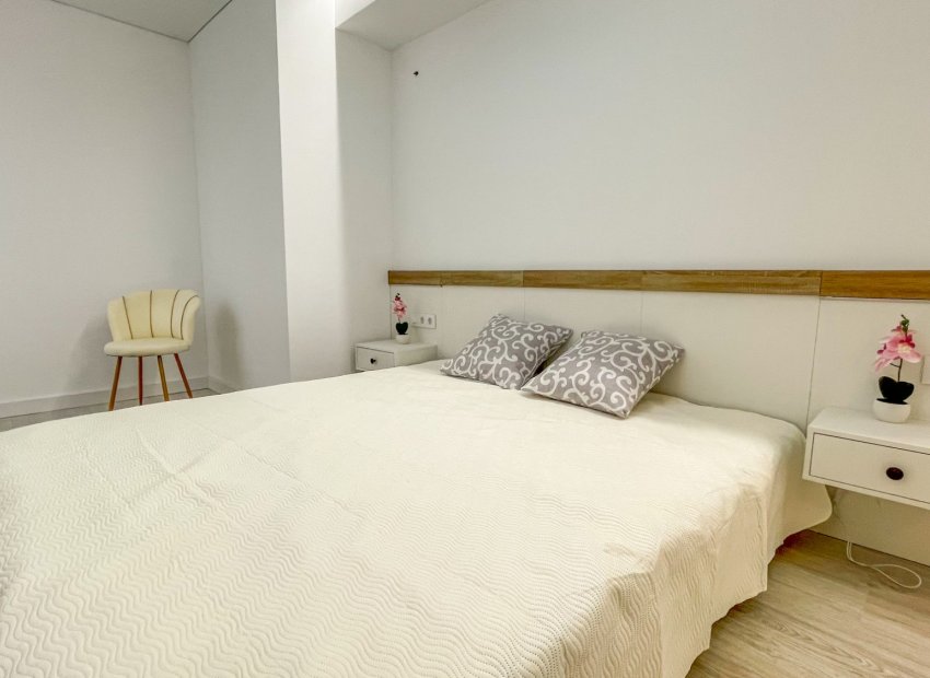 Resale - Apartments - Flats - Torrevieia - Playa Los Naufragos