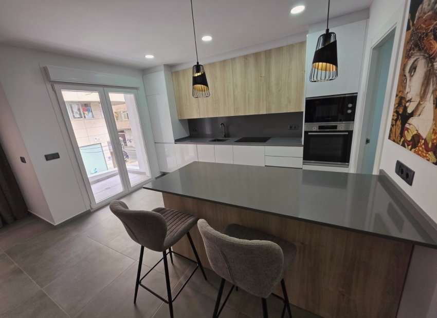 Resale - Apartments - Flats - Torrevieia - Puerto