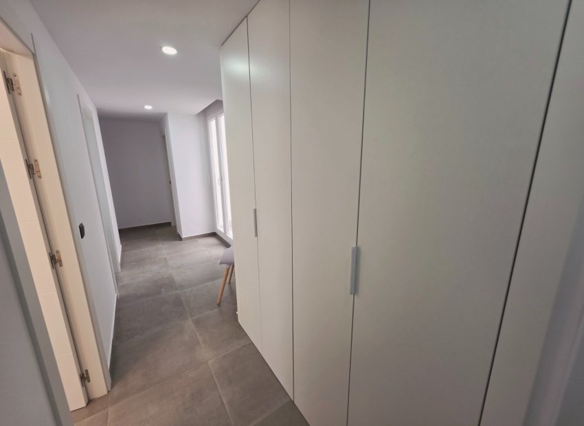Resale - Apartments - Flats - Torrevieia - Puerto