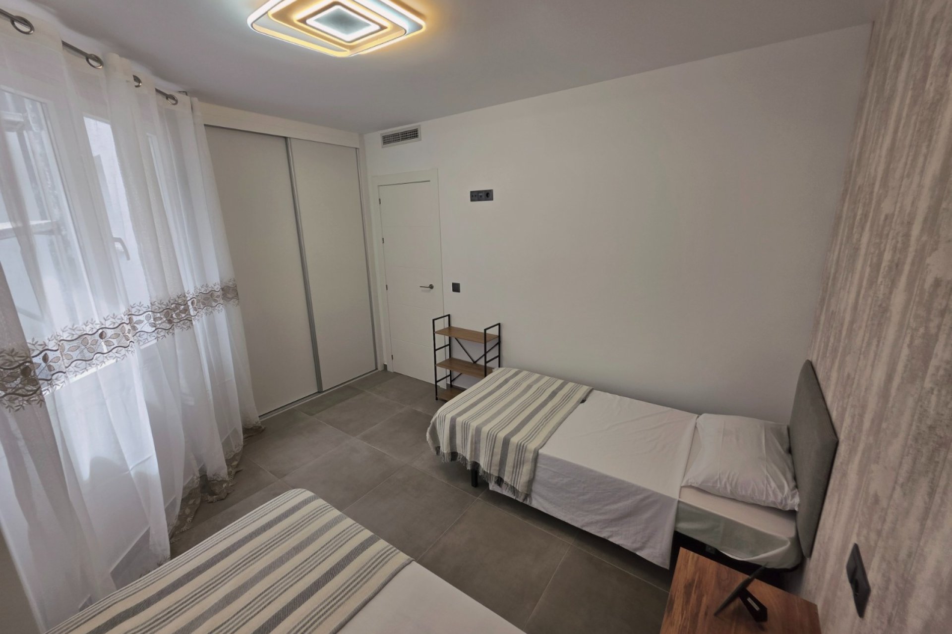 Resale - Apartments - Flats - Torrevieia - Puerto