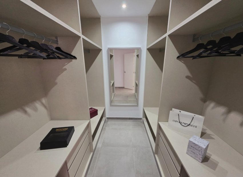 Resale - Apartments - Flats - Torrevieia - Puerto