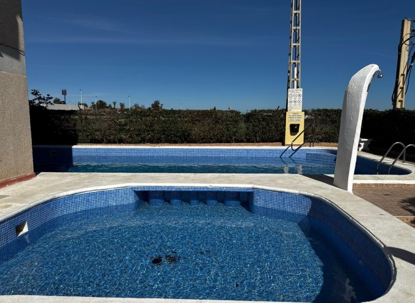 Resale - Apartments - Flats - Torrevieia - Punta Prima
