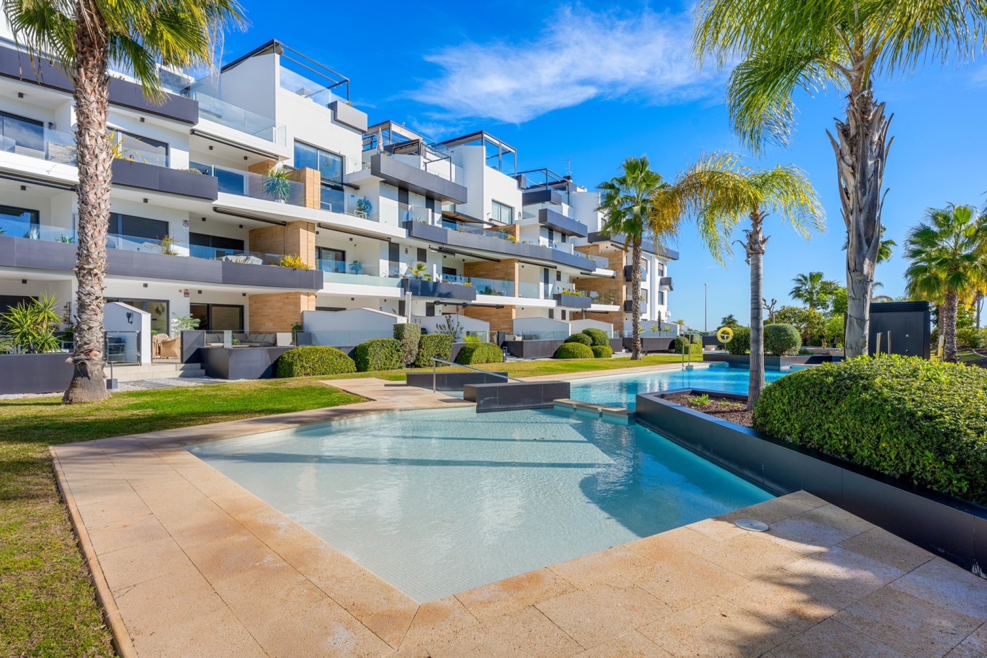 Resale - Apartments - Flats - Villamartín