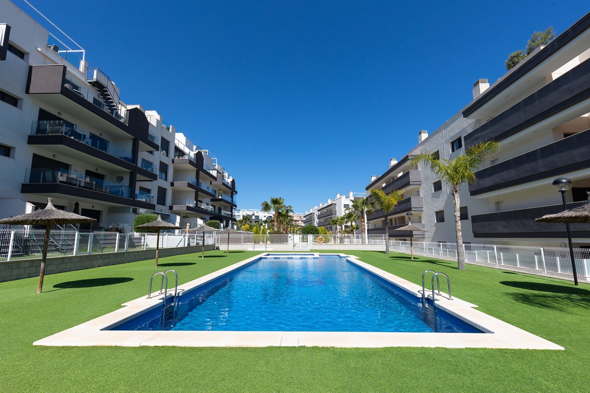 Resale - Apartments - Flats - Villamartín