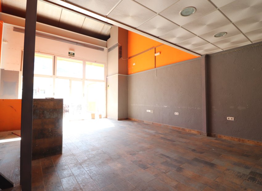 Resale - Commercial - Algorfa - La finca Golf