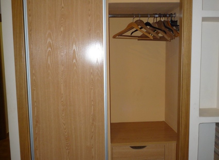 Resale - Commercial - Alicante - Casco antiguo