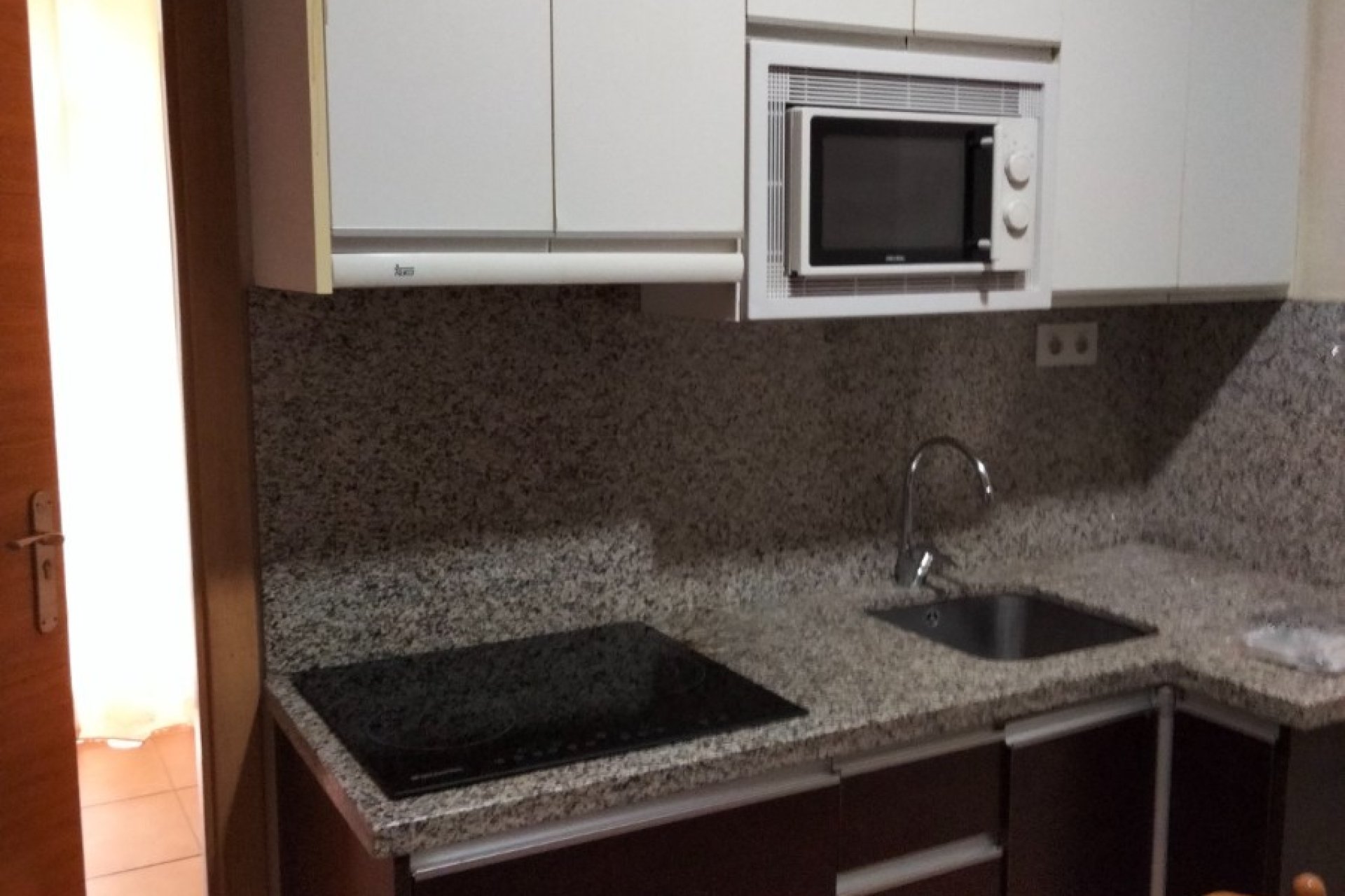 Resale - Commercial - Alicante - Casco antiguo