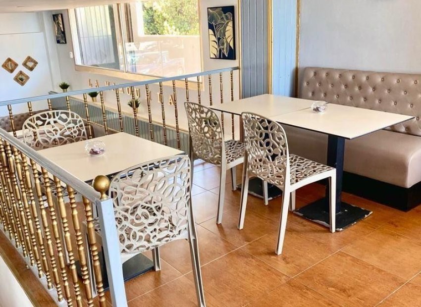 Resale - Commercial - Benalmádena