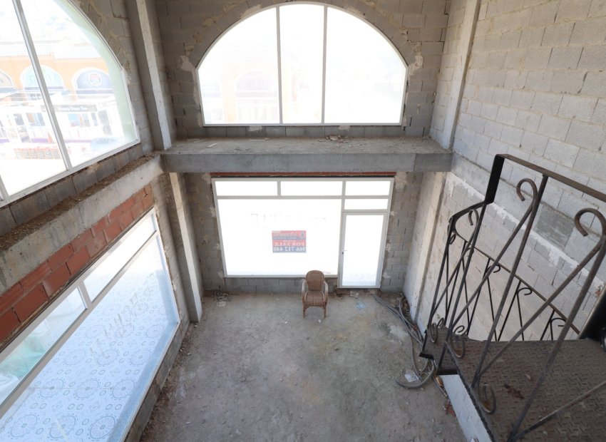 Resale - Commercial - Benimar - Benimar II