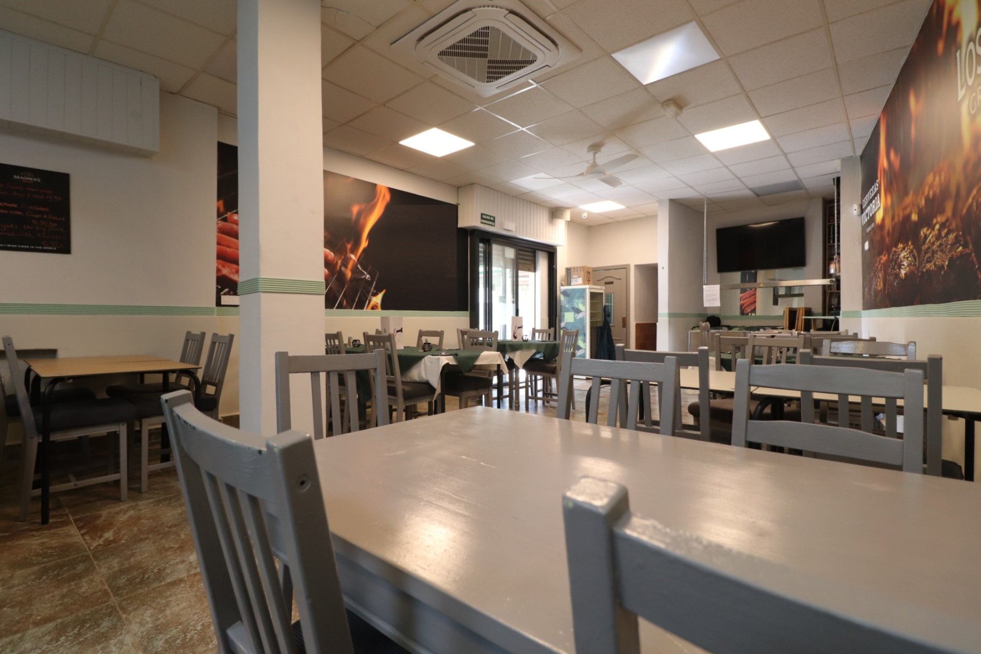 Resale - Commercial - Catral