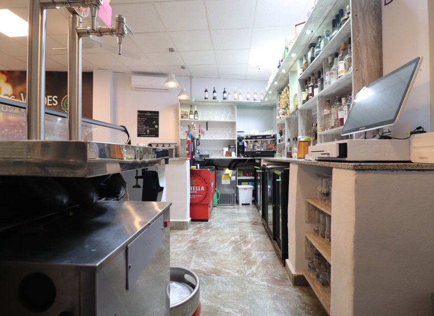 Resale - Commercial - Catral