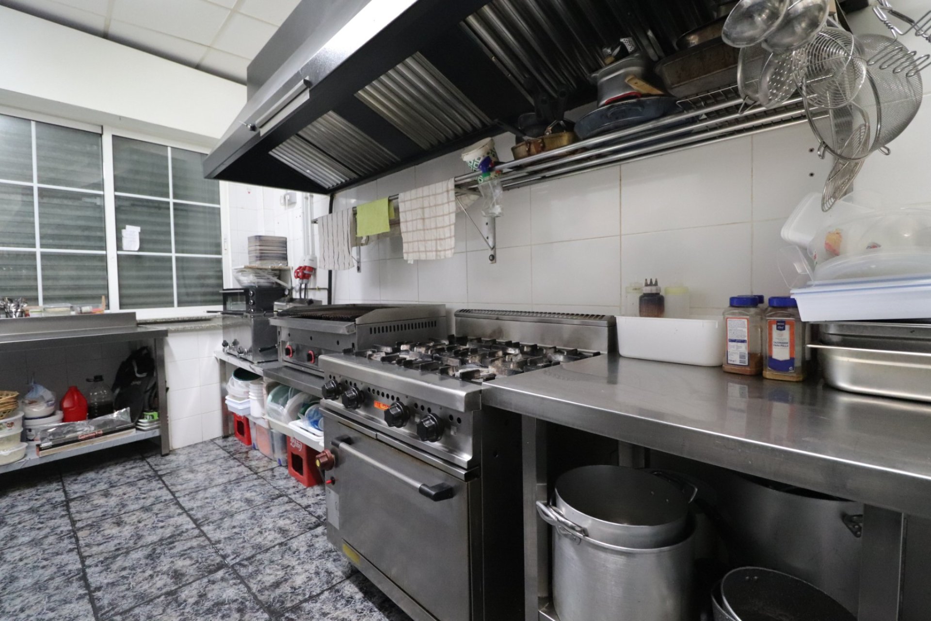 Resale - Commercial - Catral