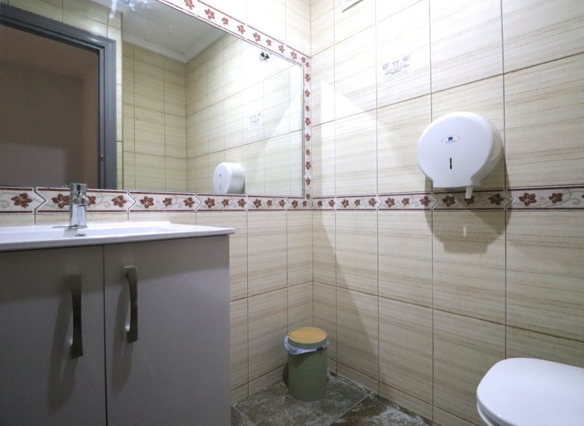 Resale - Commercial - Catral