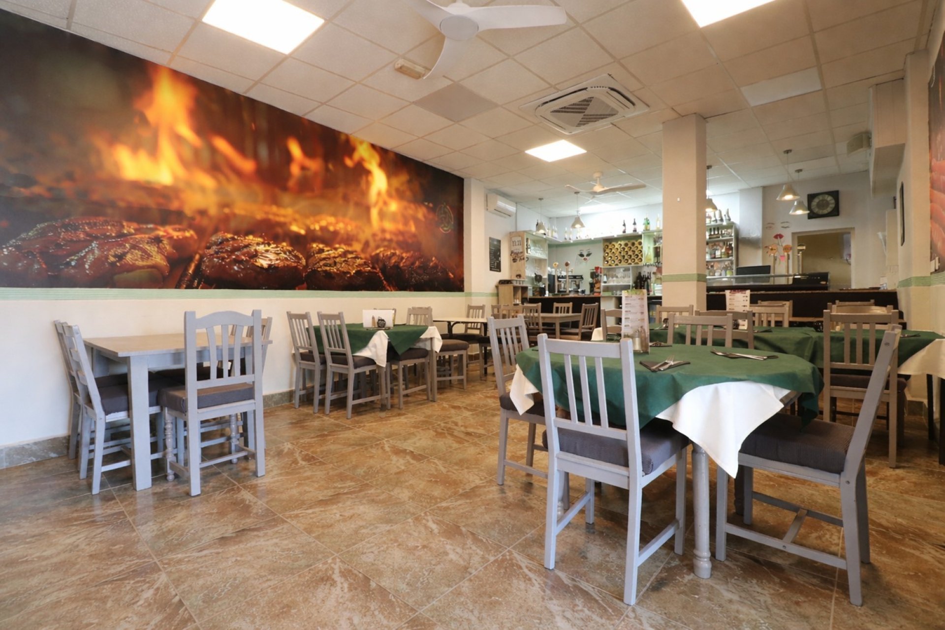 Resale - Commercial - Catral