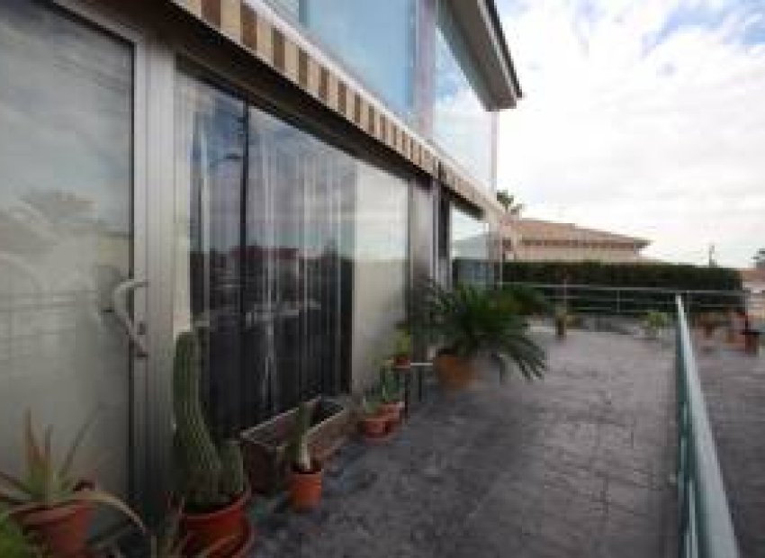 Resale - Commercial - Ciudad Quesada