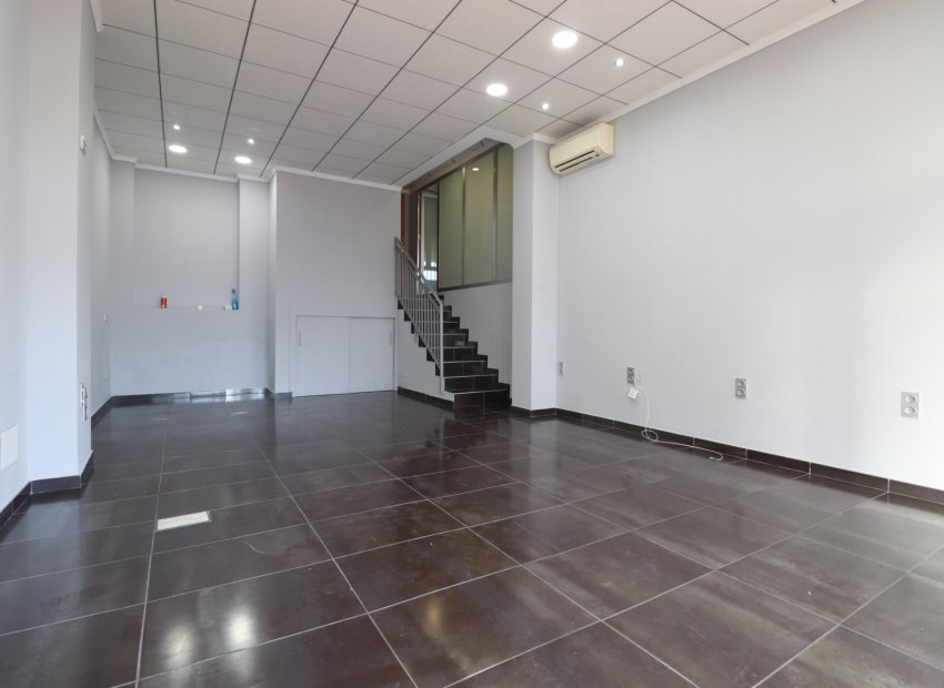 Resale - Commercial - Formentera del Segura - Formentera De Segura