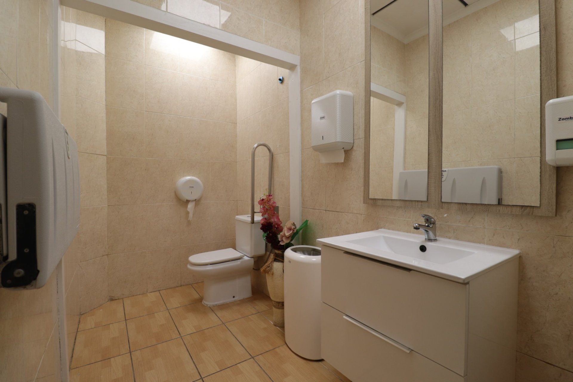 Resale - Commercial - Formentera del Segura - Formentera - Village